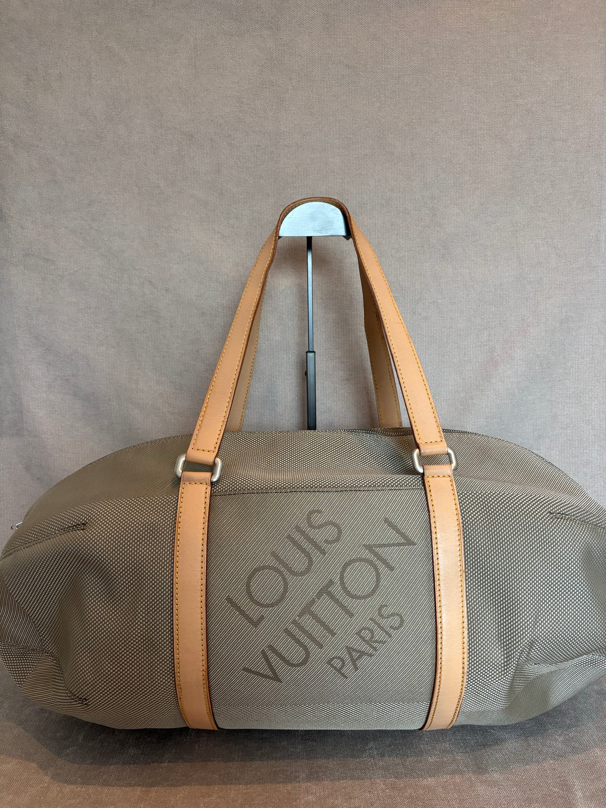 Louis Vuitton Attequant reistas