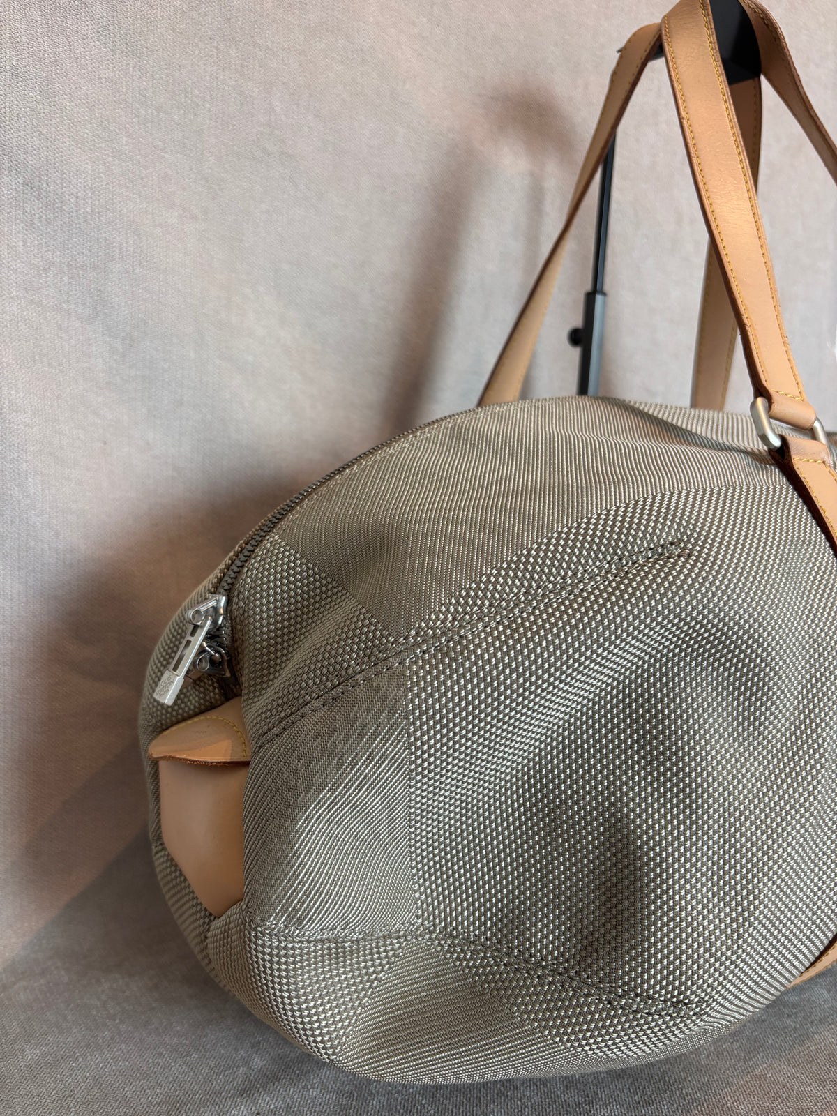 Louis Vuitton Attequant reistas