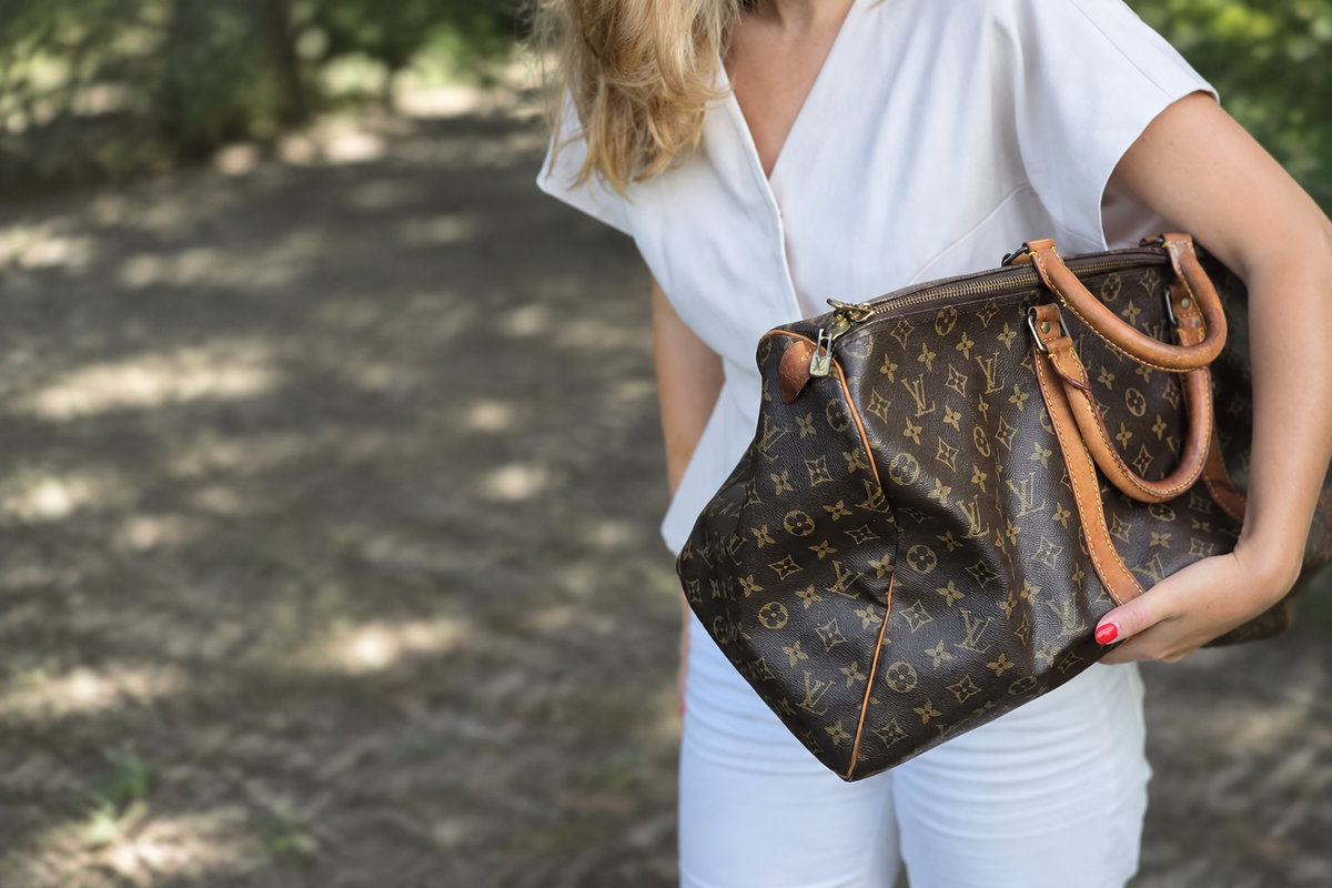 Louis Vuitton tas rechts uitgelijnd