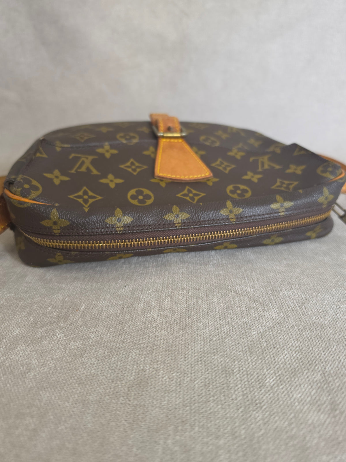 Louis Vuitton Jeunefille GM