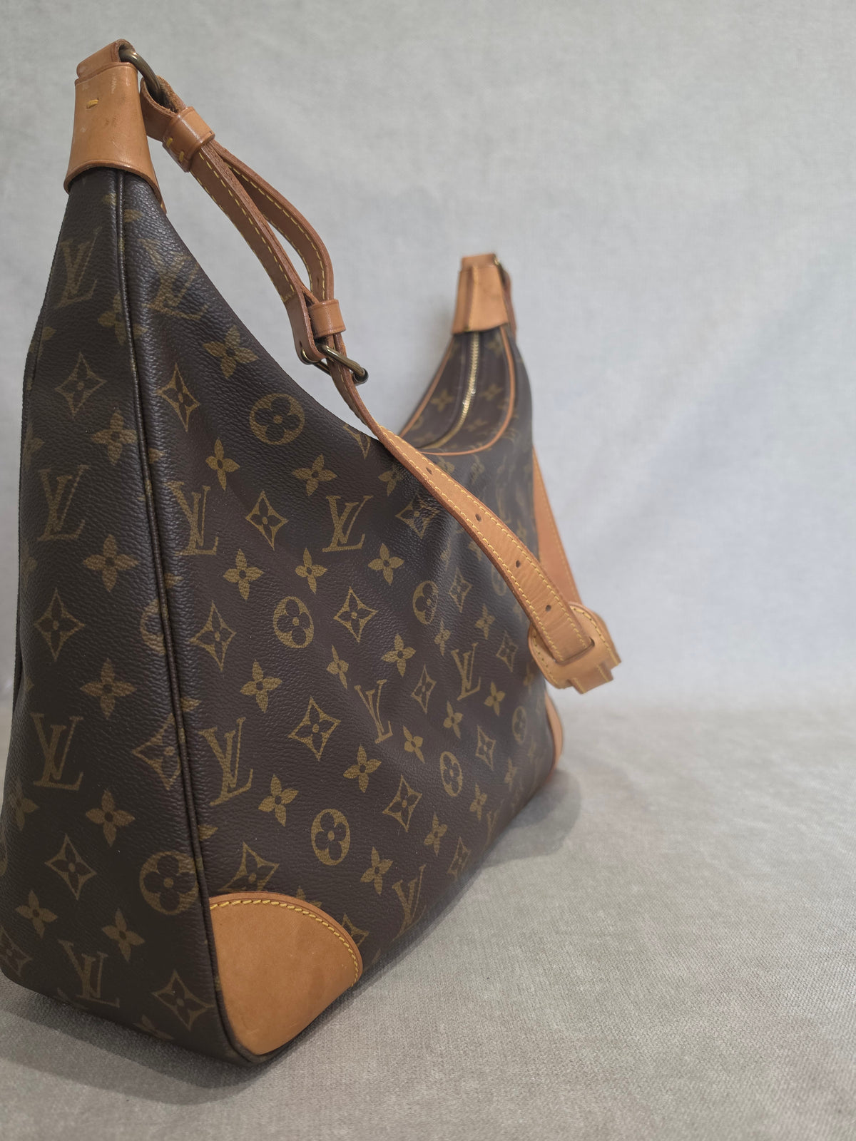 Louis Vuitton Boulogne 35