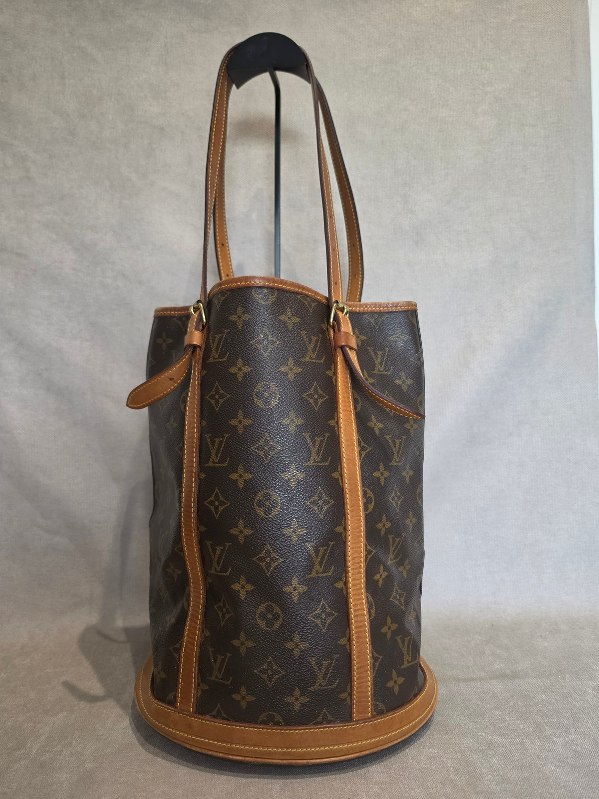 Louis Vuitton Bucket GM