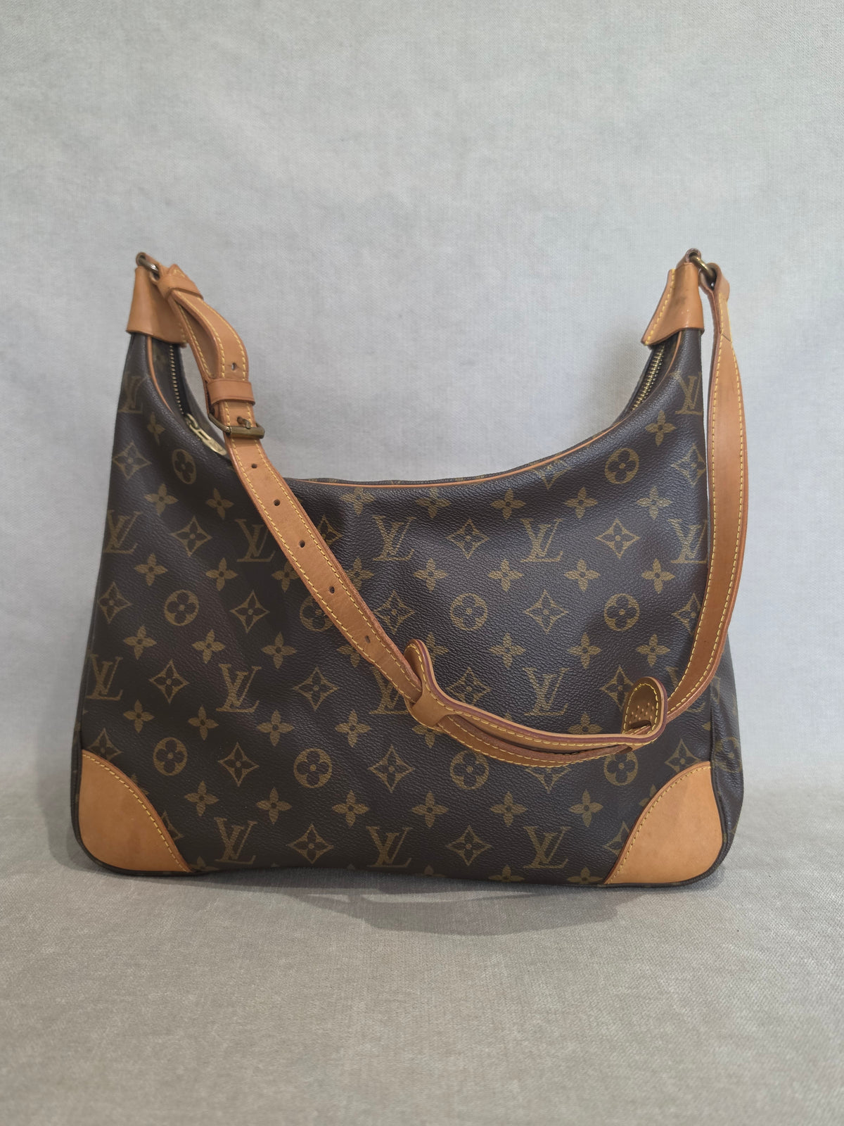 Louis Vuitton Boulogne 35