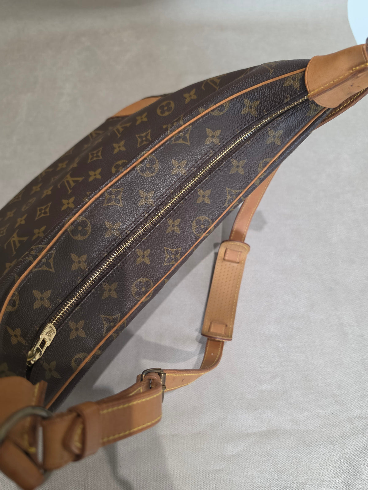 Louis Vuitton Boulogne 35