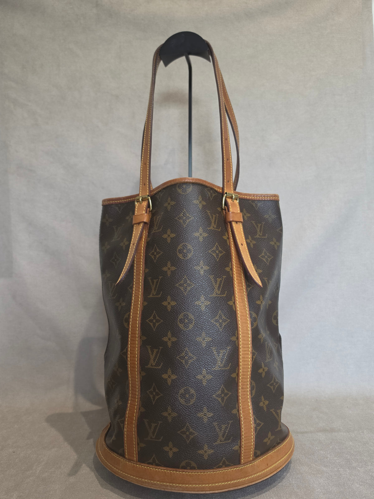 Louis Vuitton Bucket GM