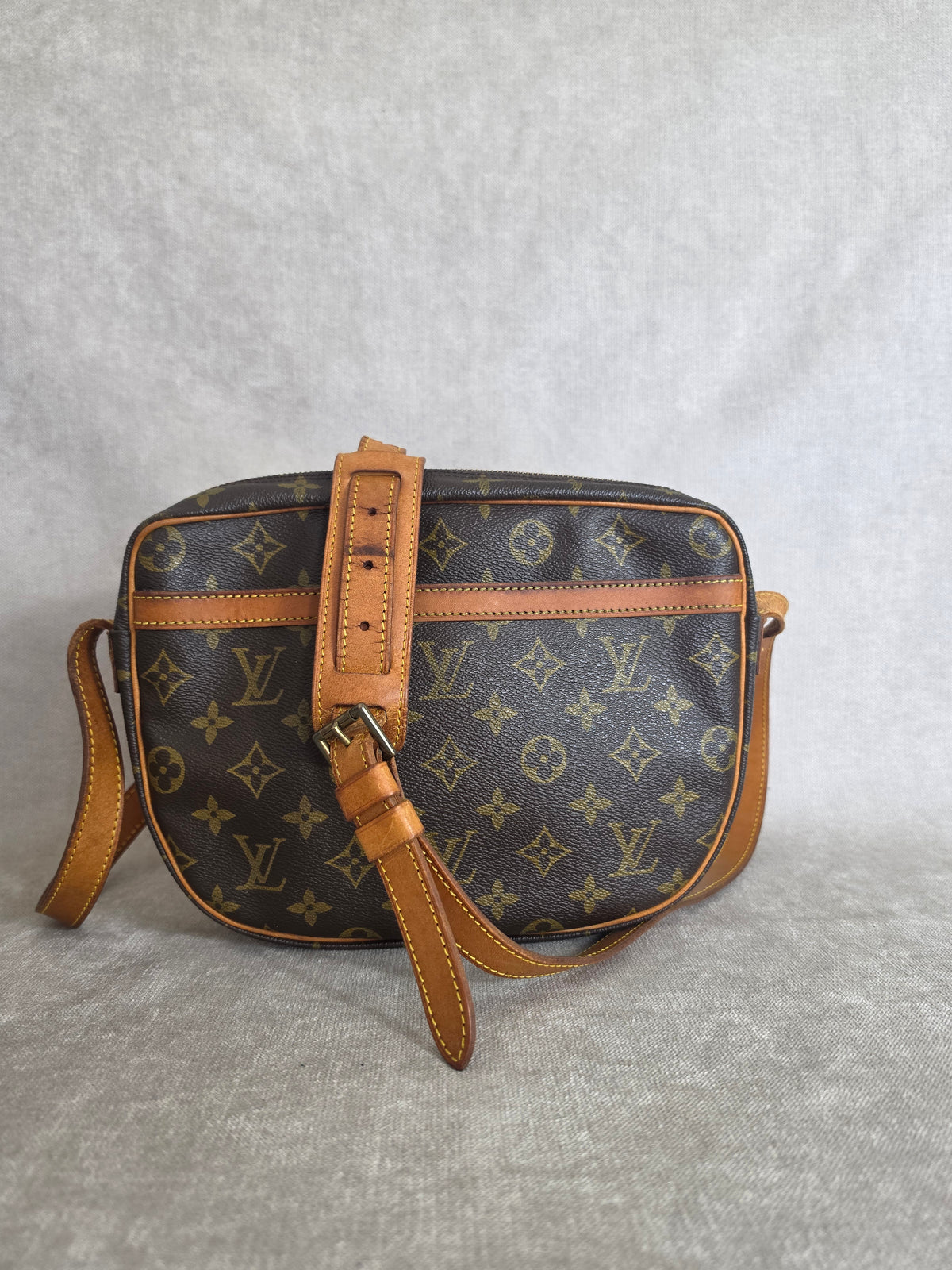Louis Vuitton Jeunefille GM