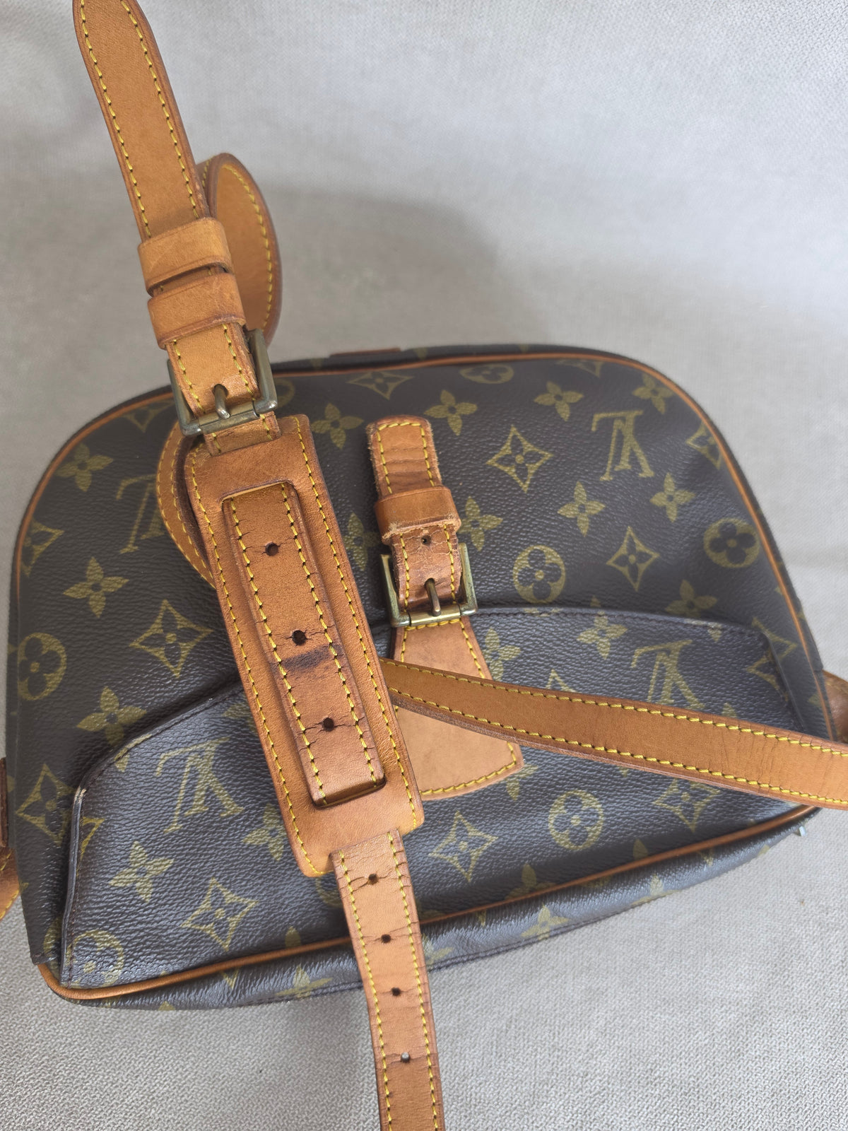 Louis Vuitton Jeunefille GM